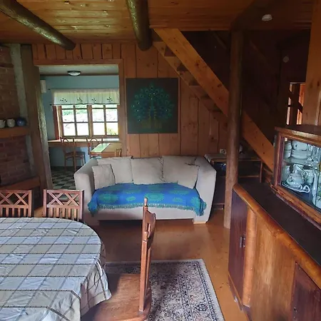 Vahtra-reinu Puhkemaja * Siiksare