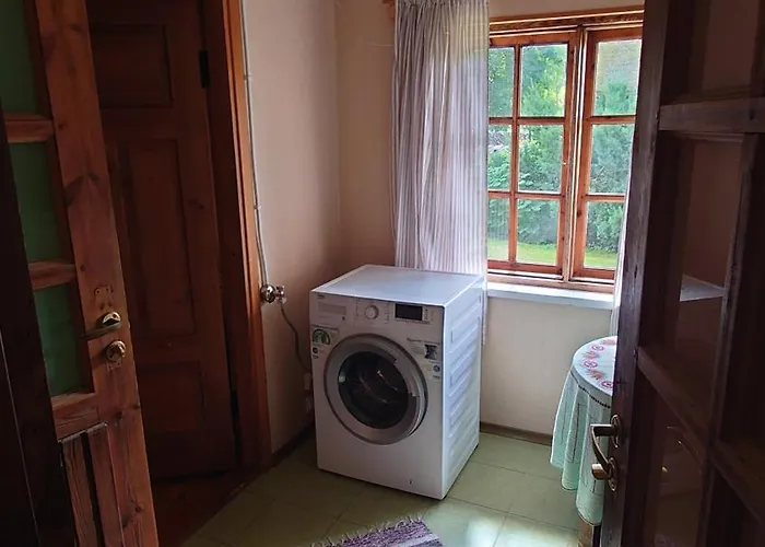 Vahtra-reinu Puhkemaja *